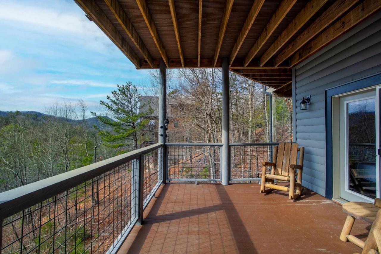 Black Bear Reserve - Mtn View, Hot Tub, Game Room Sevierville Exterior photo